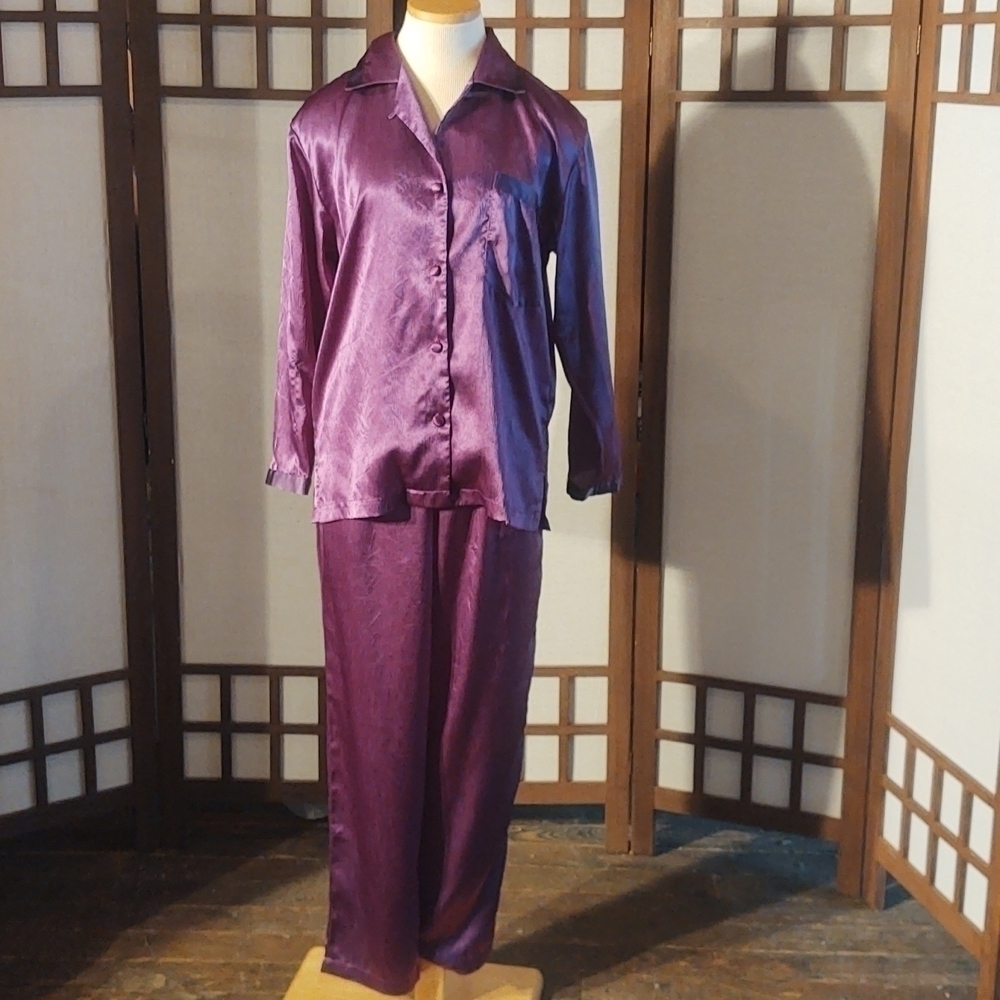 Vintage Victoria's Secret Gold Crown Label Purple Pajama Set Sz S